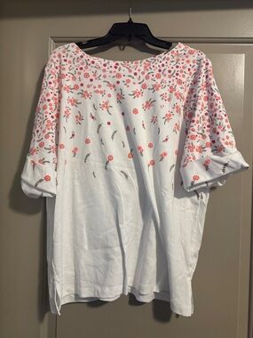 Women's White Short Sleeve Tee with Pink Floral Print